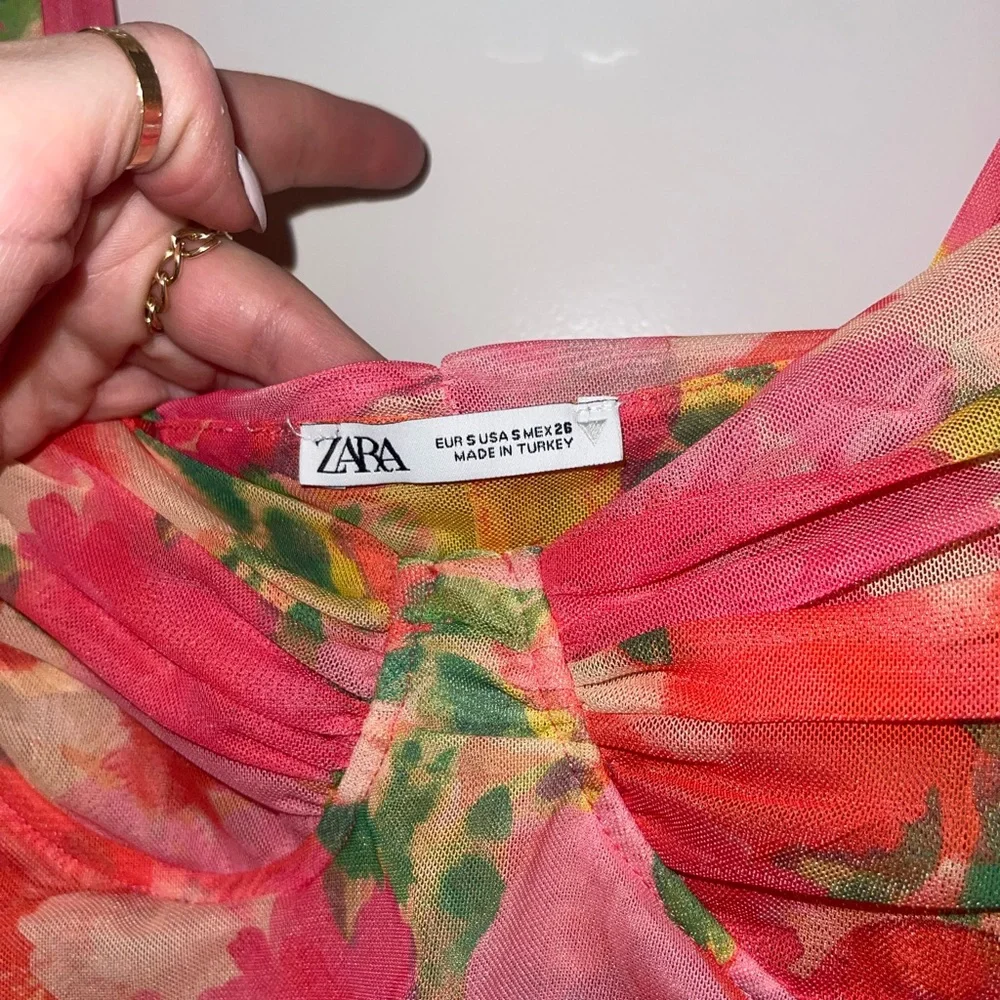 ZARA Floral Tank - Picture 3 of 3